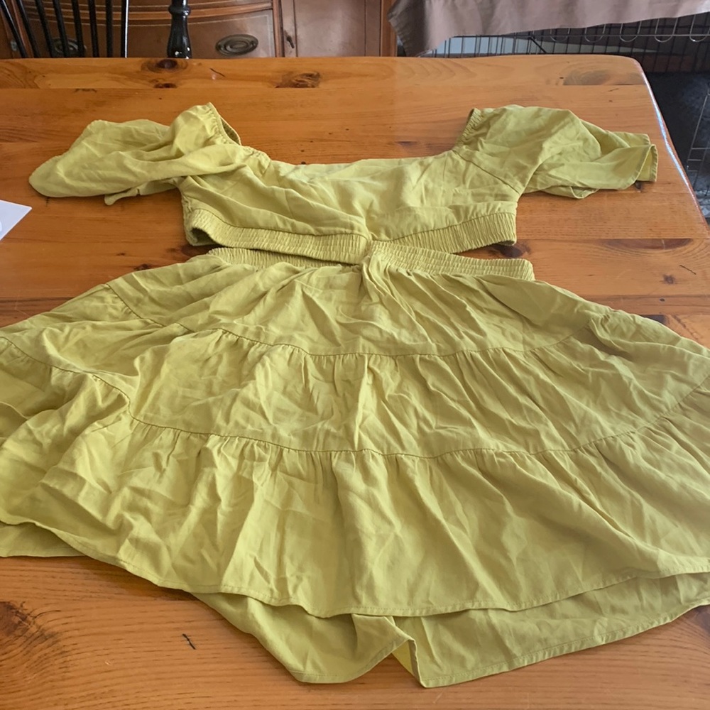 Shy Velvet Cut Out Dress size XL